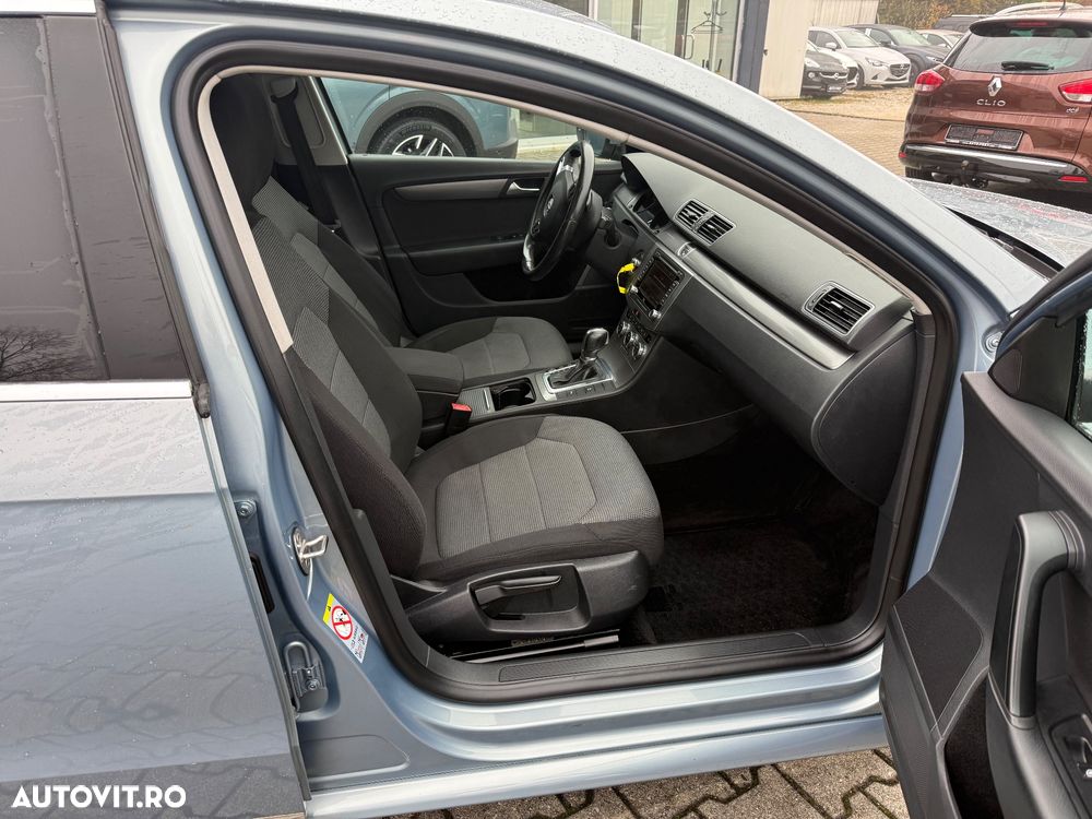 Volkswagen Passat Variant 2.0 TDI BlueMotion Technology DSG Highline - 7