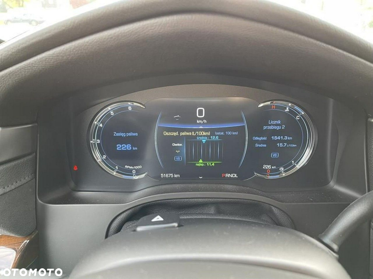 Cadillac Escalade - 27