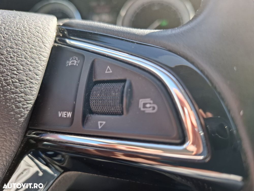 Skoda Superb 2.0 TDI DSG Style - 8