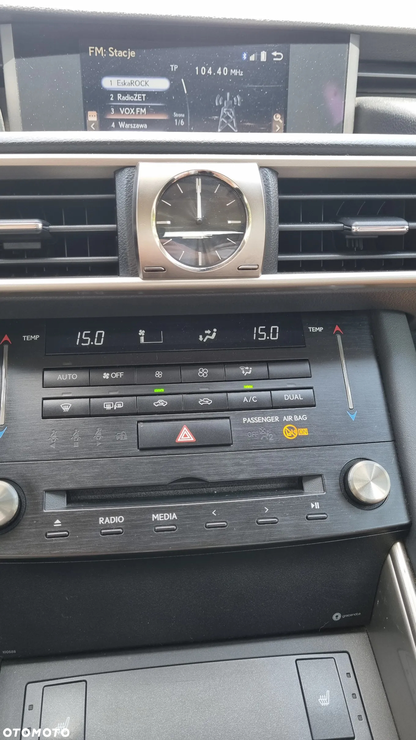 Lexus IS 200t / 300 Elegance - 21