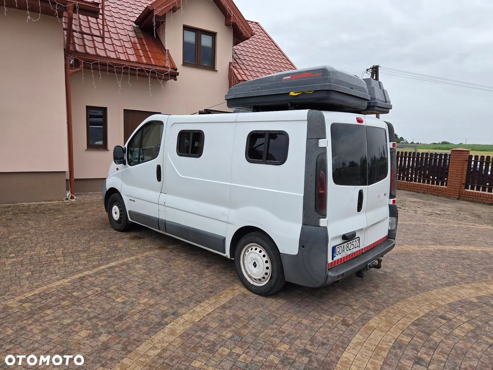 Renault Trafic 1.9 dCi Passenger Privilège - 4