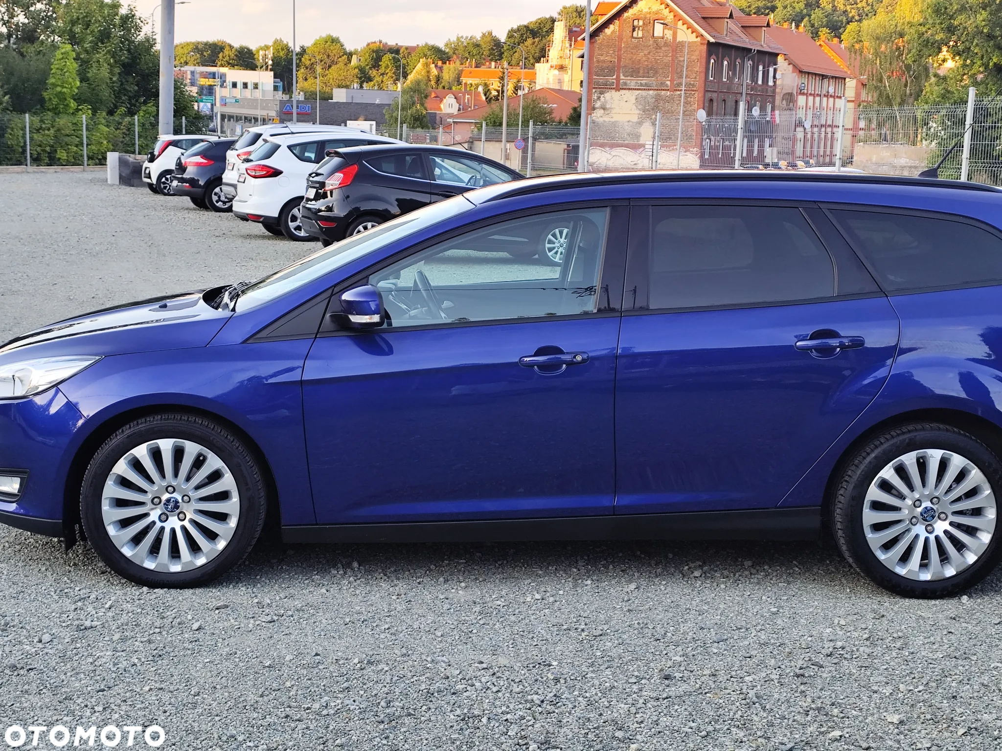Ford Focus - 6