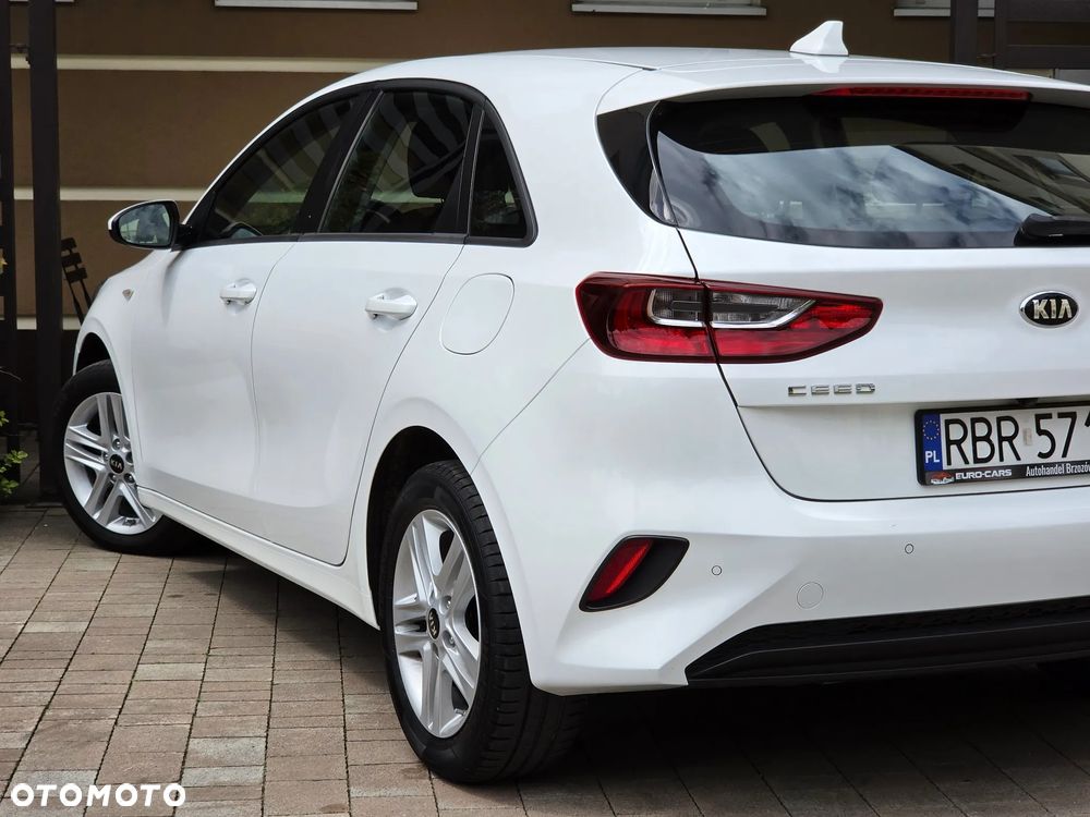 Kia Ceed 1.4 CVVT Attract - 30