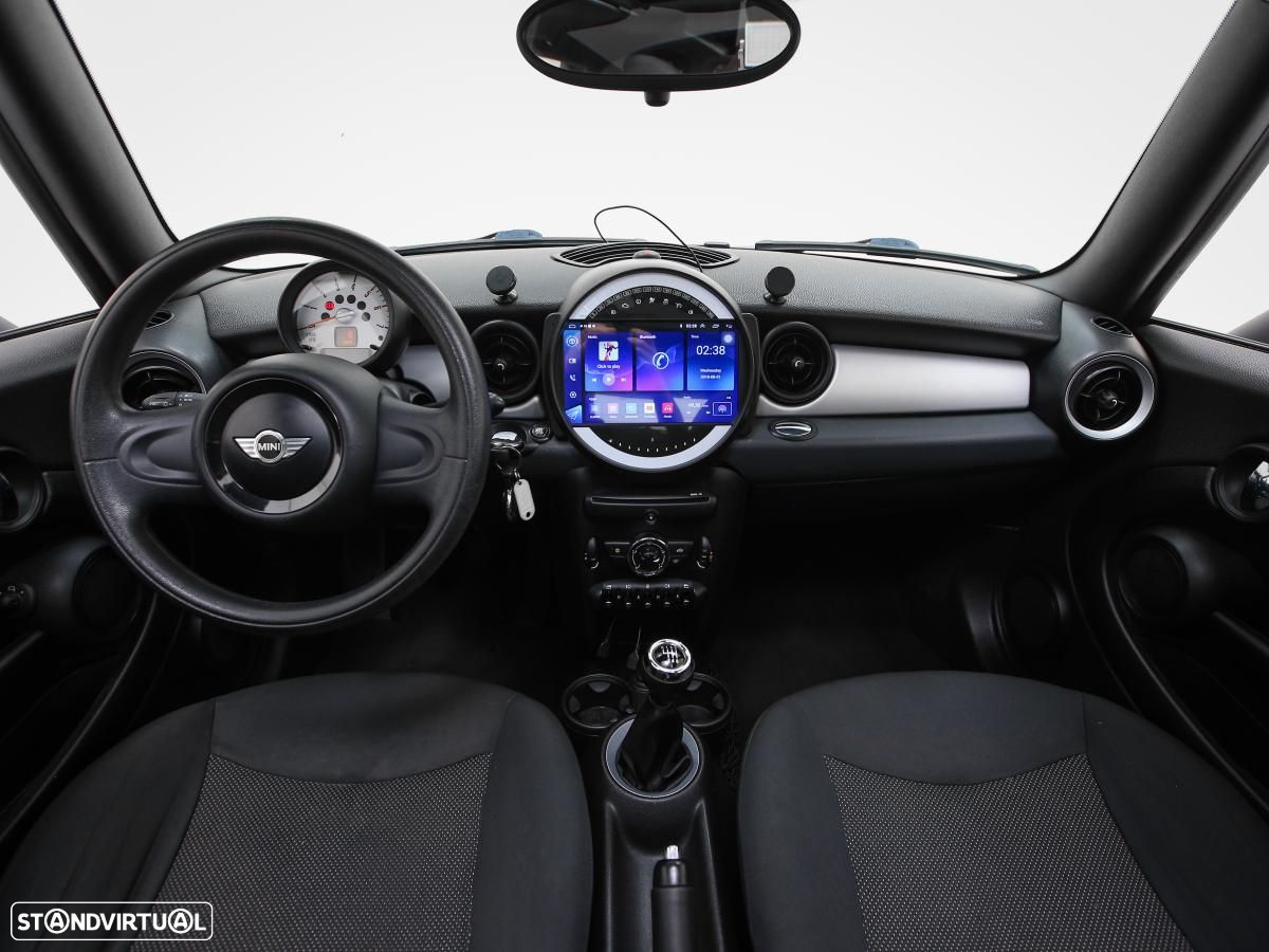 MINI 3 Portas Cooper D - 6