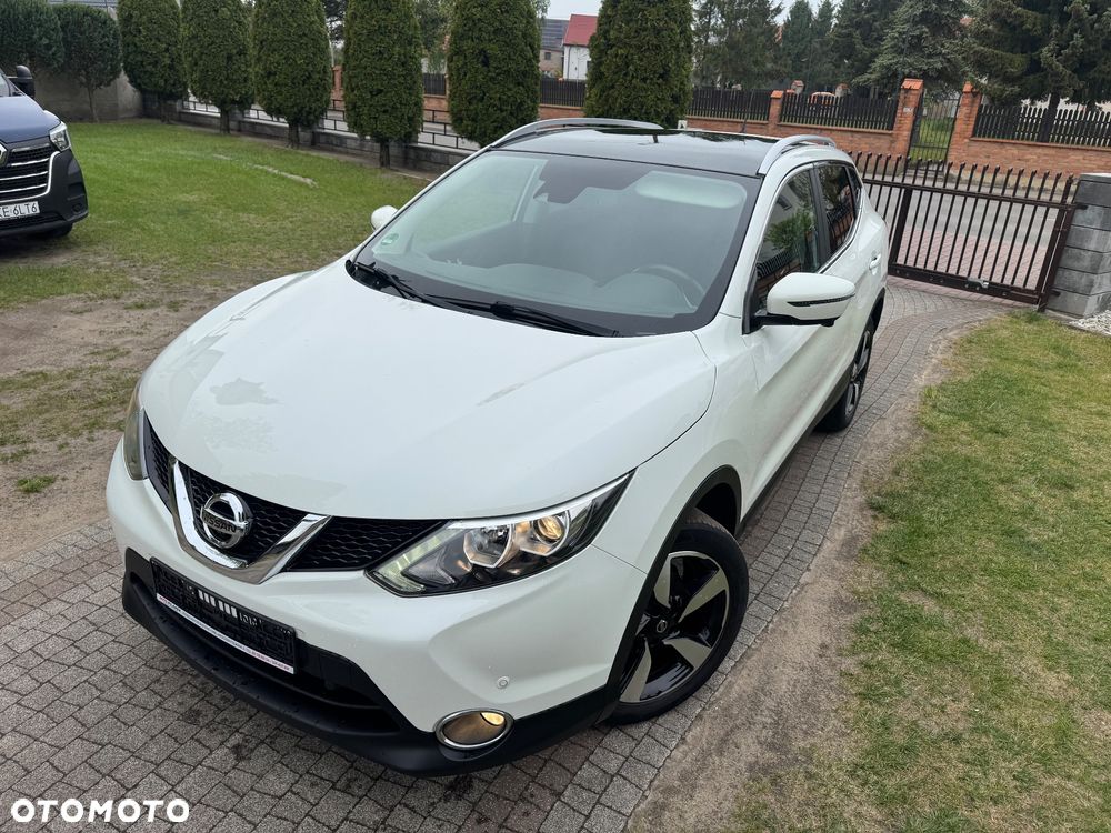 Nissan Qashqai 1.6 DIG-T Tekna - 1