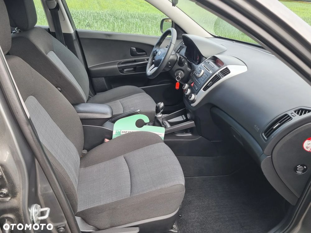 Kia Ceed 1.6 CVVT Vision - 23