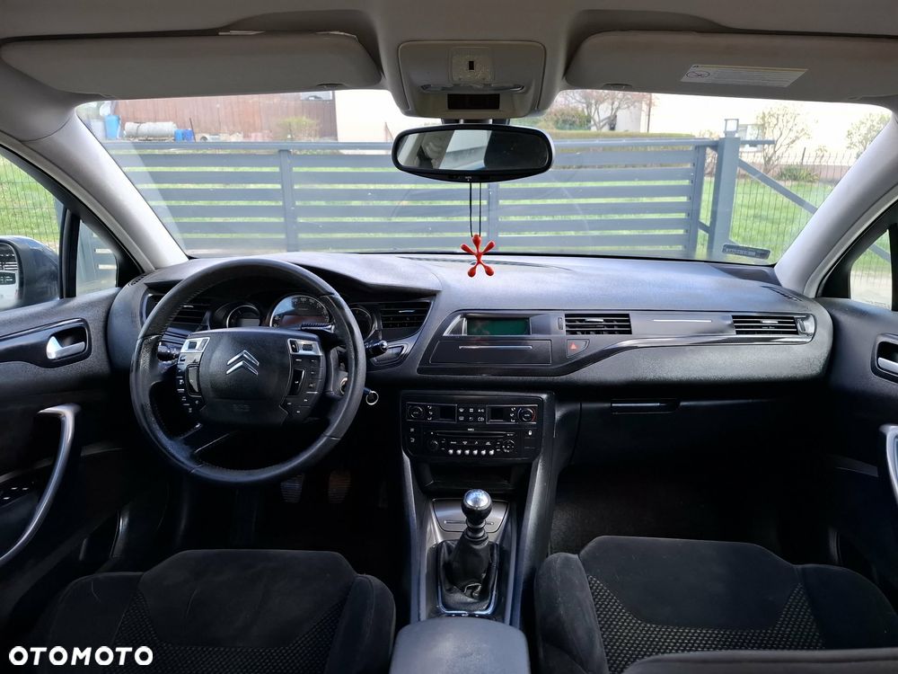 Citroën C5 HDi 140 FAP Confort - 8