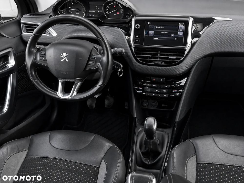 Peugeot 2008 1.6 e-HDi Allure S&S - 25