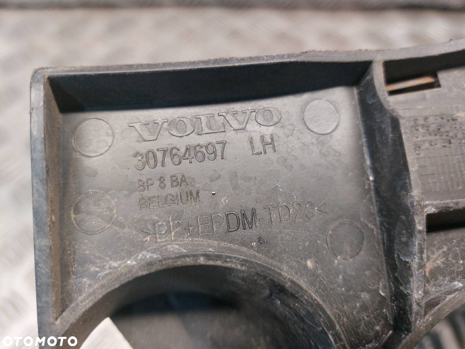 ŚLIZGI ZDERZAKA TYŁ PRAWY + LEWY VOLVO XC60 I 30764698 30764697 - 7