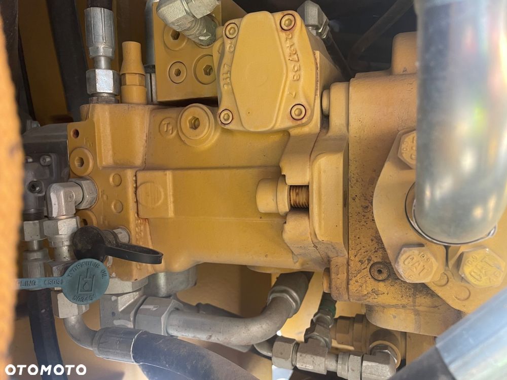 Caterpillar M315F, 2018 ROK, 4900 MTH, OIL QUICK - 9