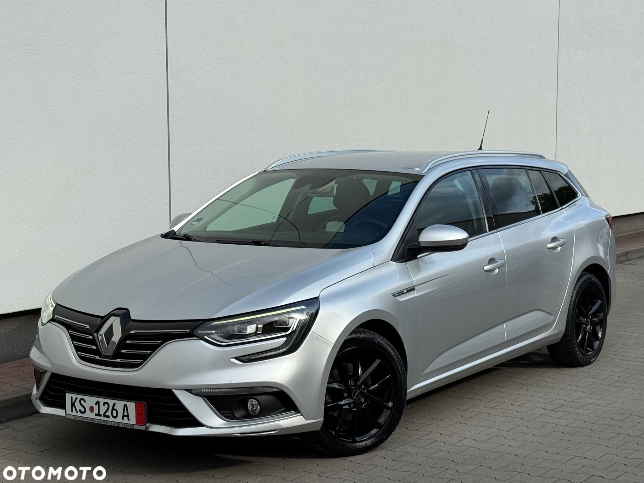 Renault Megane 1.5 dCi Bose EDC - 1