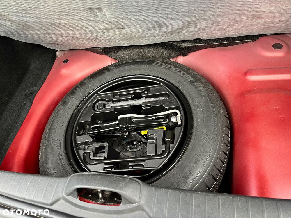 Peugeot 208 1.2 PureTech GPF Signature S&S - 19