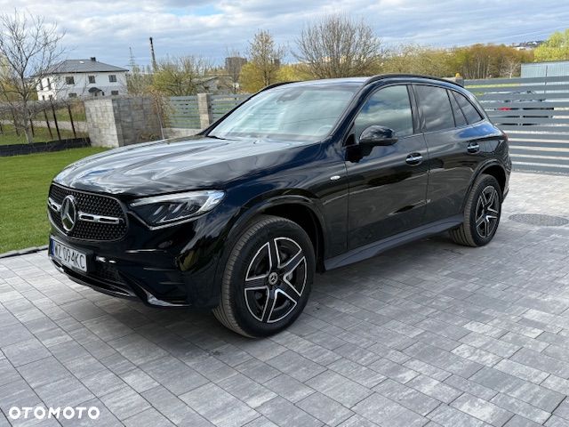 Mercedes-Benz GLC 300 de 4-Matic AMG Line - 3
