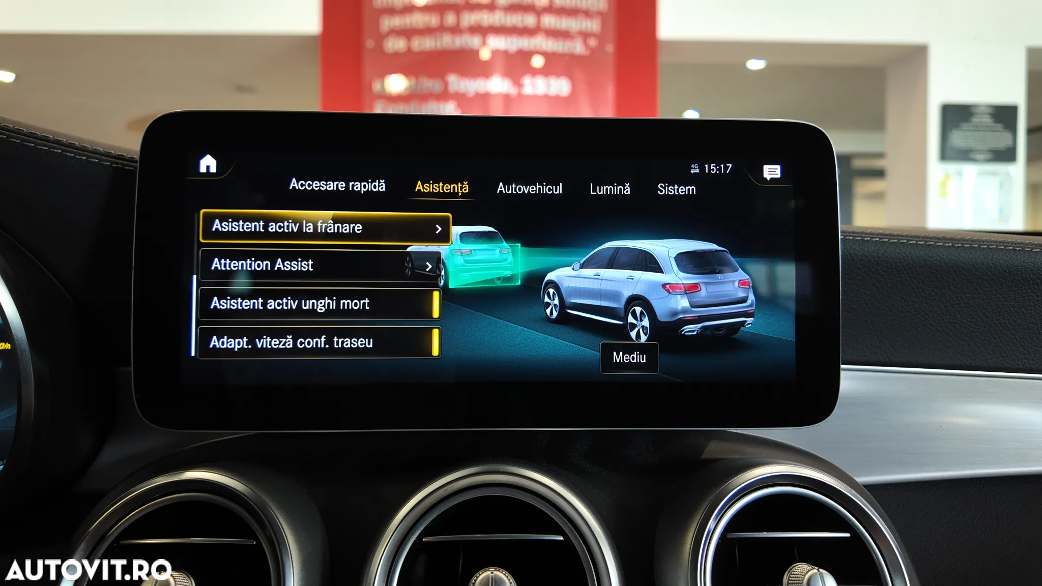 Mercedes-Benz GLC 220 d 4Matic 9G-TRONIC - 28
