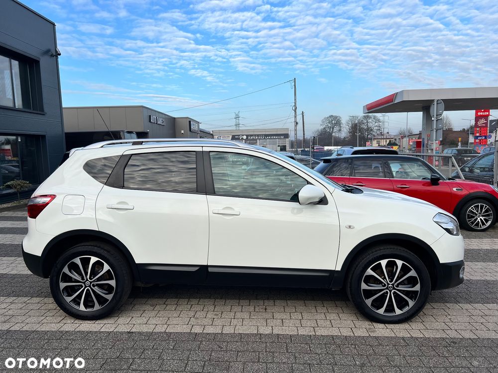 Nissan Qashqai 2.0 CVT tekna - 3