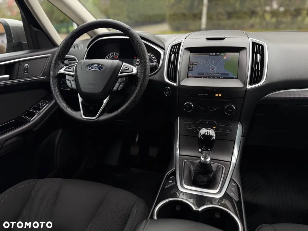 Ford S-Max 2.0 TDCi Titanium - 18