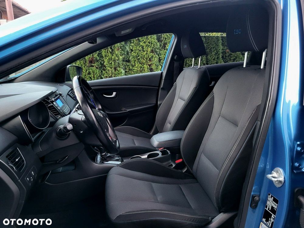 Hyundai i30 - 11