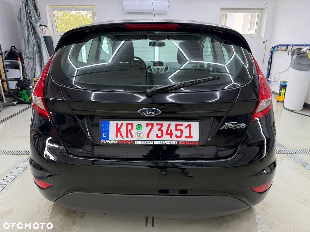 Ford Fiesta - 7