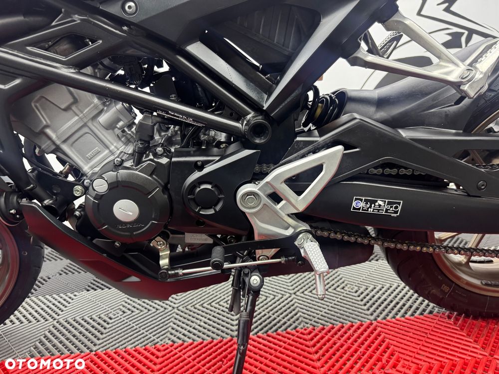 Honda CB - 13