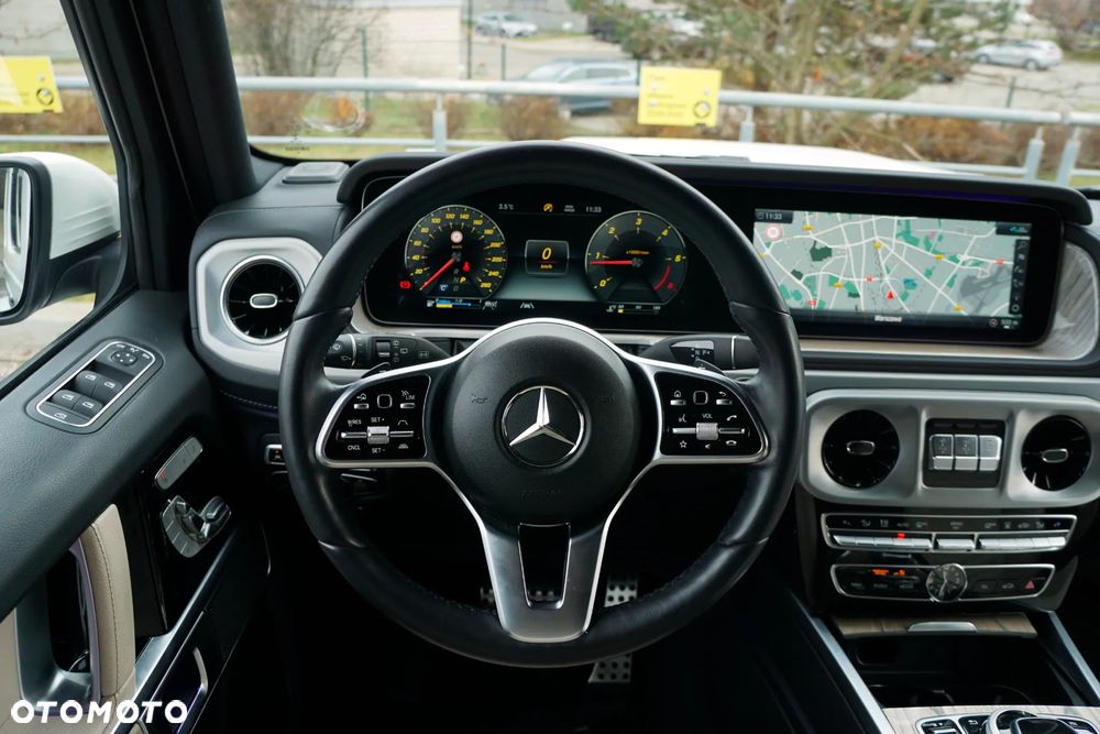 Mercedes-Benz Klasa G 400 d - 24
