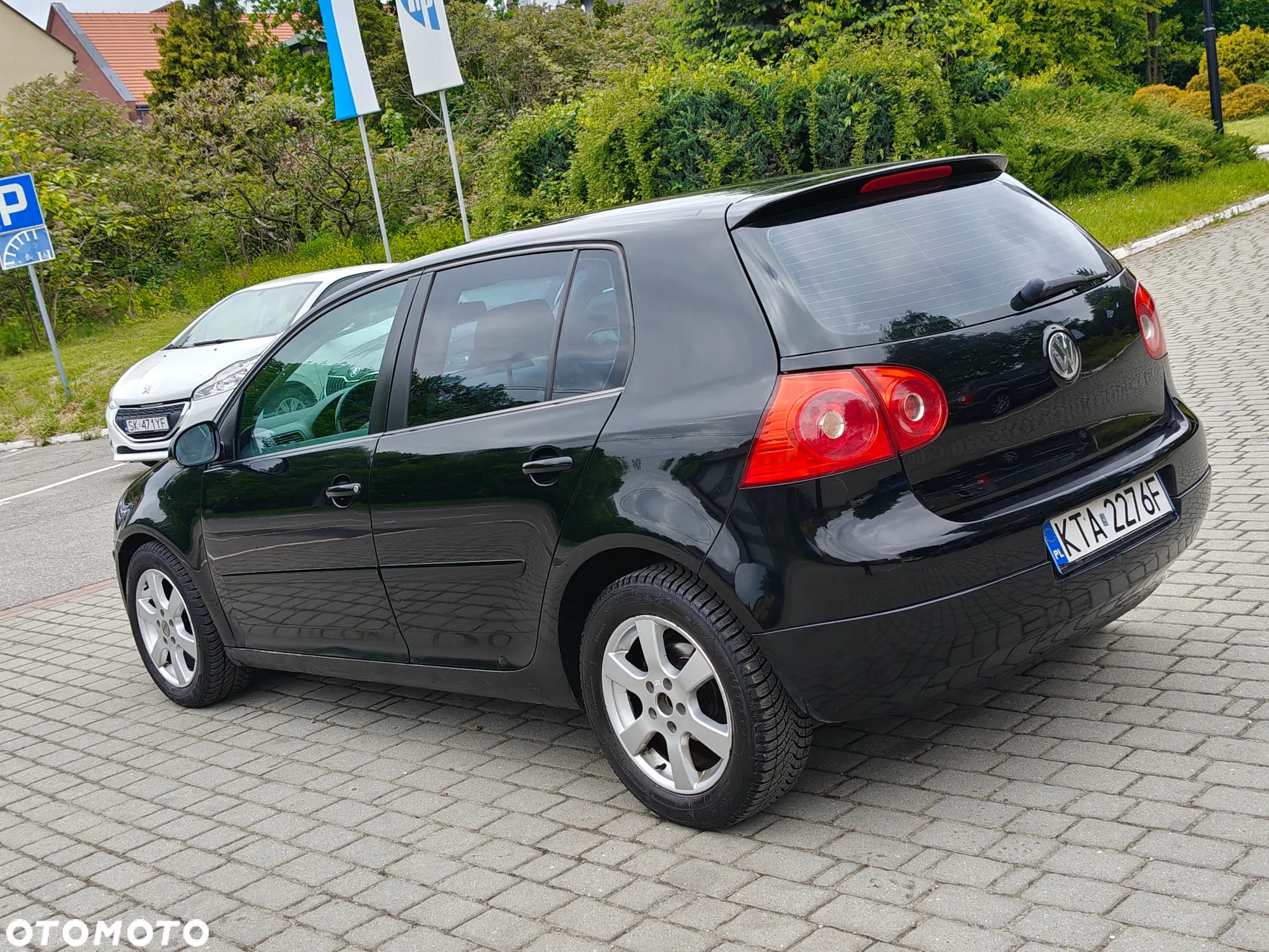 Volkswagen Golf 1.6 FSI Comfortline - 14