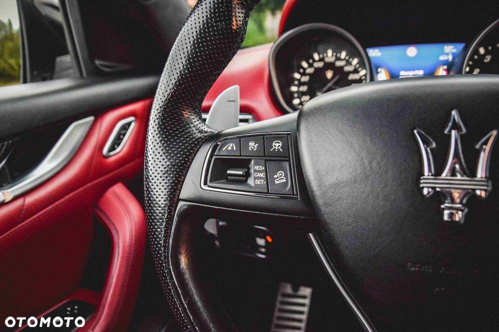 Maserati Levante Q4 GranSport - 19