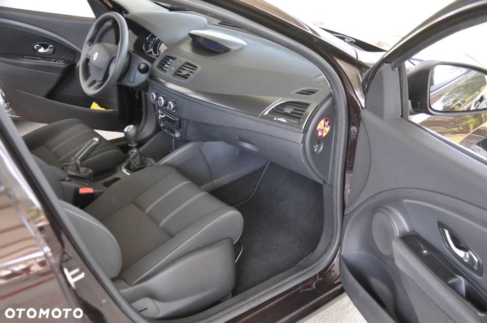 Renault Megane 1.6 16V Life - 6