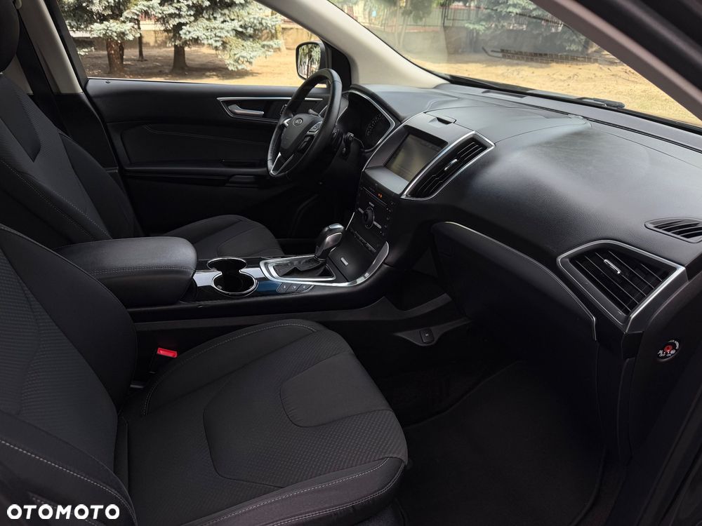 Ford Edge 2.0 TDCi Bi-Turbo 4x4 Titanium - 18