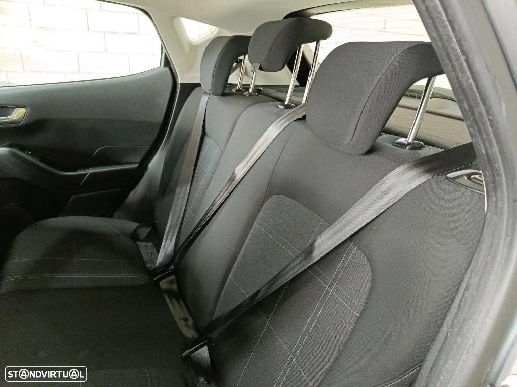 Ford Fiesta 1.5 TDCi Connected - 8