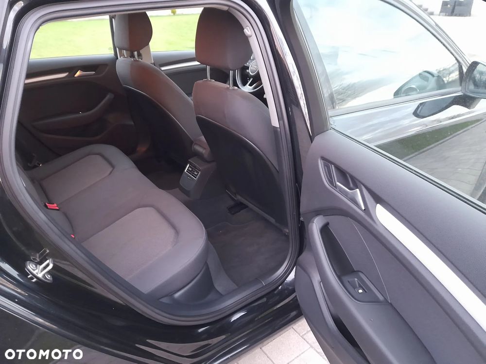 Audi A3 Sportback 1.6 TDI (clean diesel) Attraction - 18