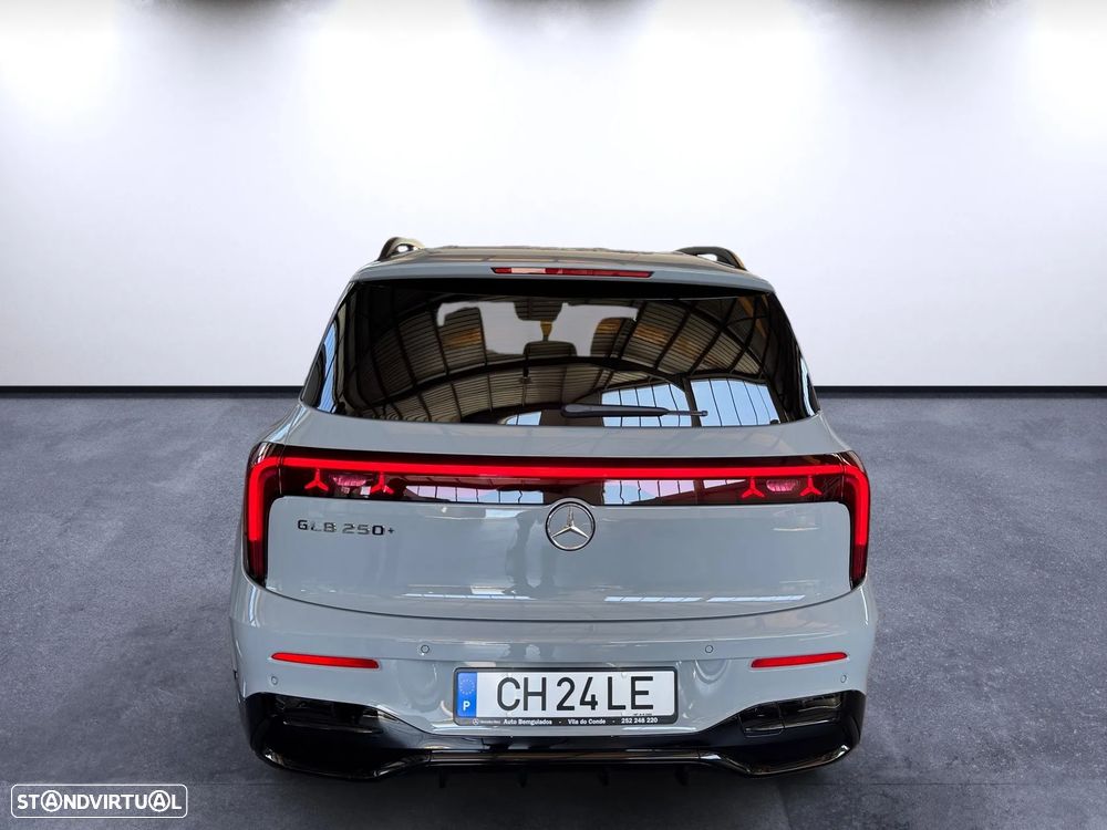 Mercedes-Benz GLB 250+ EQ - 13