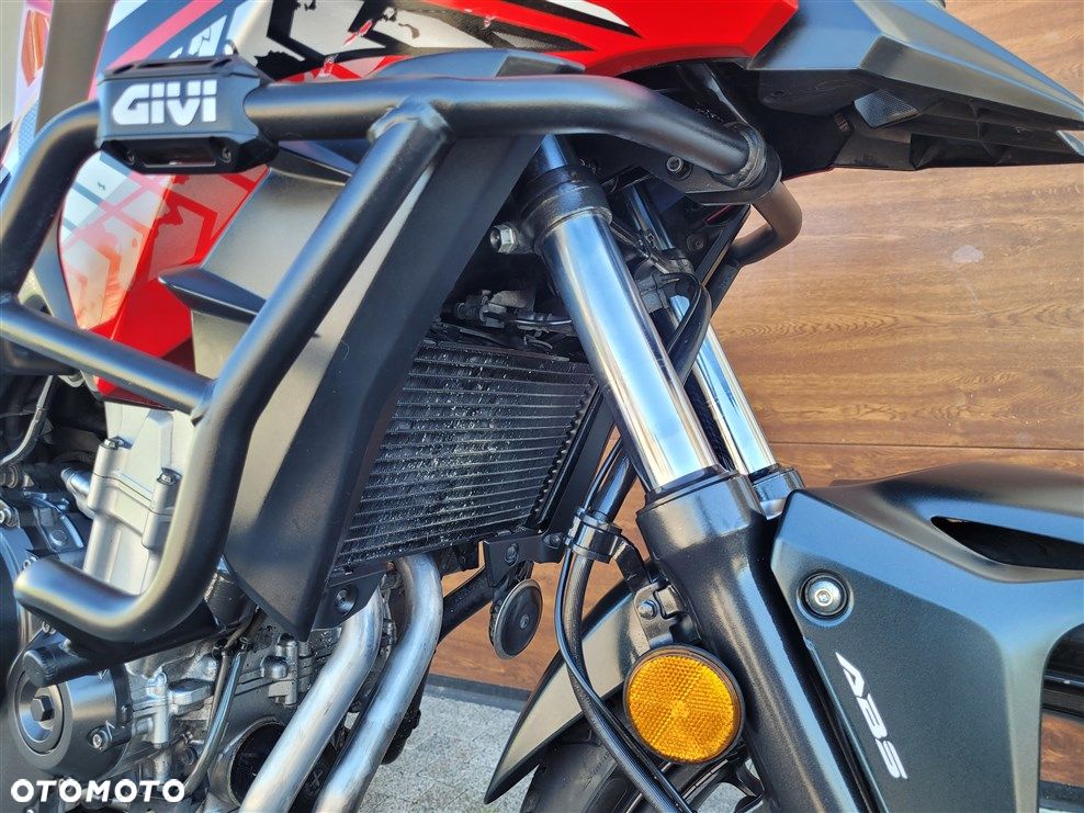 Honda CB - 27