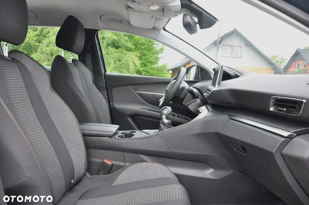 Peugeot 3008 1.2 PureTech Active Pack S&S - 21