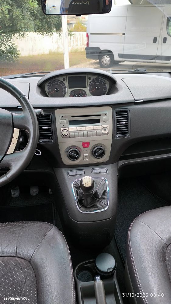 Lancia Musa 1.3 16V M-jet Oro - 38