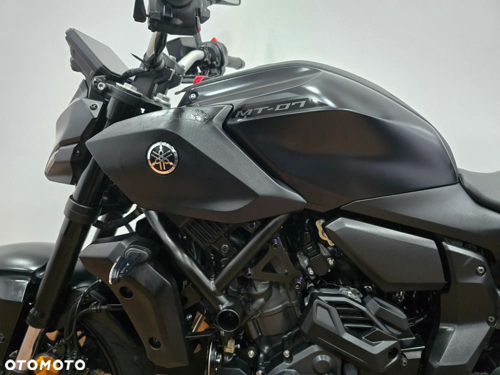 Yamaha MT - 30