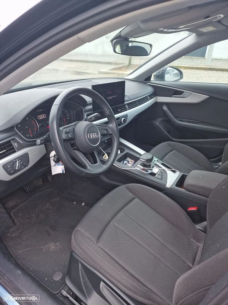 Audi A4 Avant 35 TDI Fleet Edition S tronic - 5