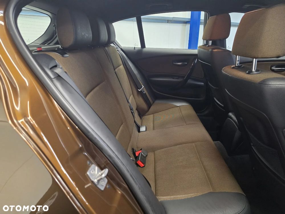 BMW Seria 1 118i Edition Lifestyle - 24