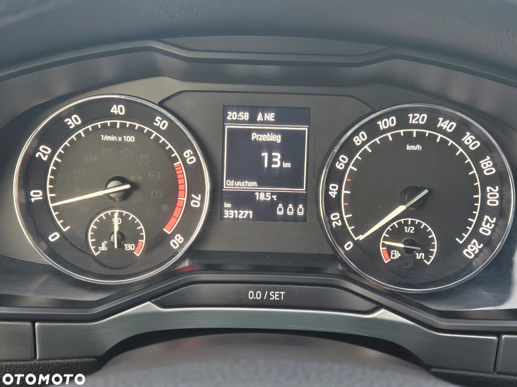 Skoda Superb 1.4 TSI ACT Ambition - 12