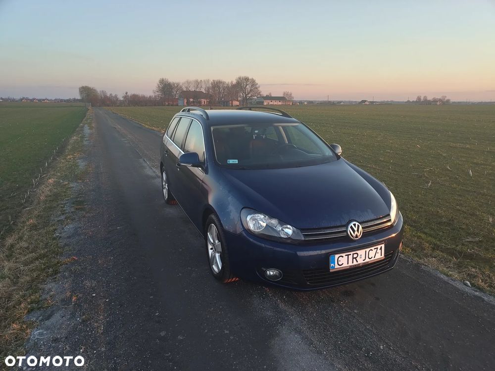Volkswagen Golf 1.6 TDI Comfortline - 4