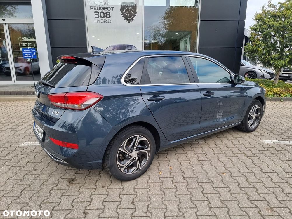 Hyundai i30 1.5 DPI Smart - 12