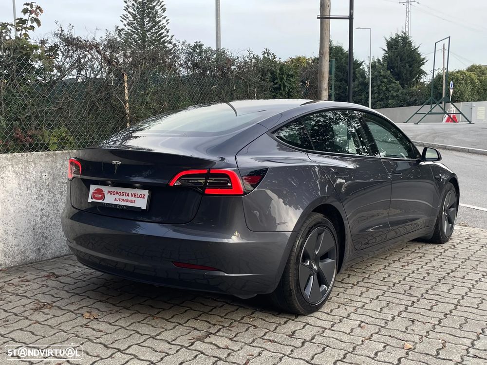 Tesla Model 3 Tração Traseira - 3