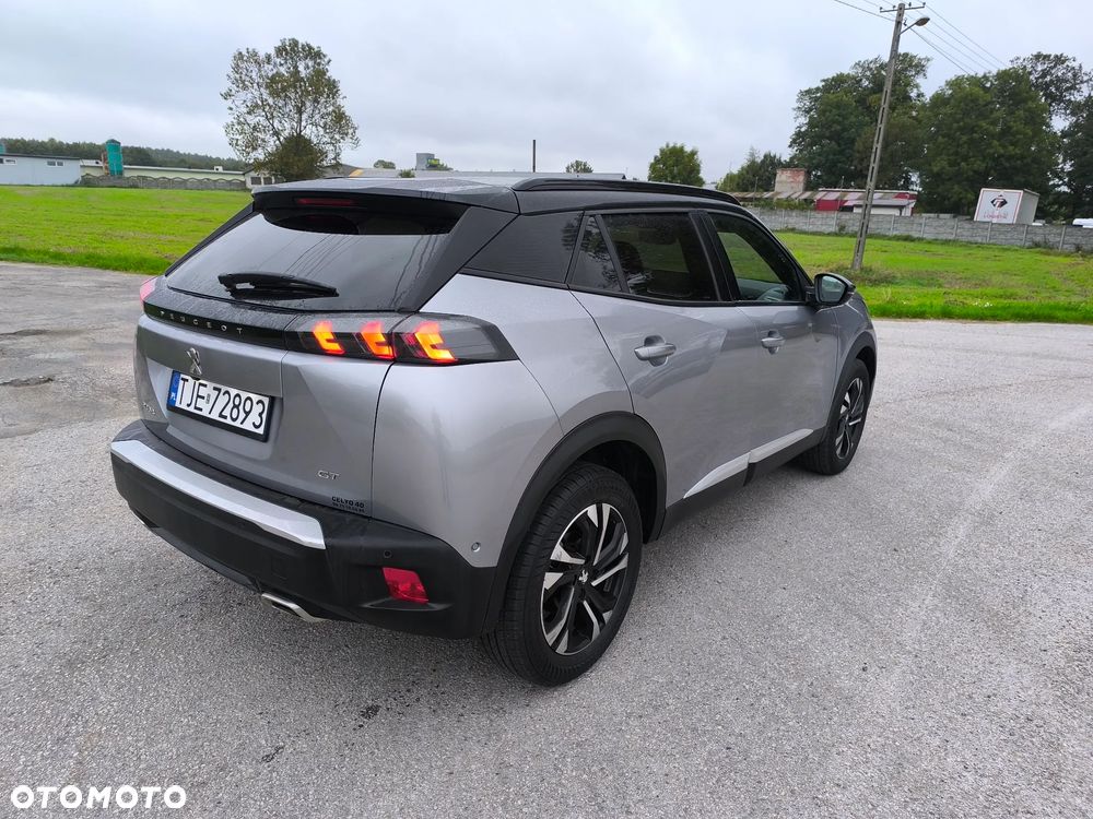 Peugeot 2008 PureTech 130 EAT8 GT - 4