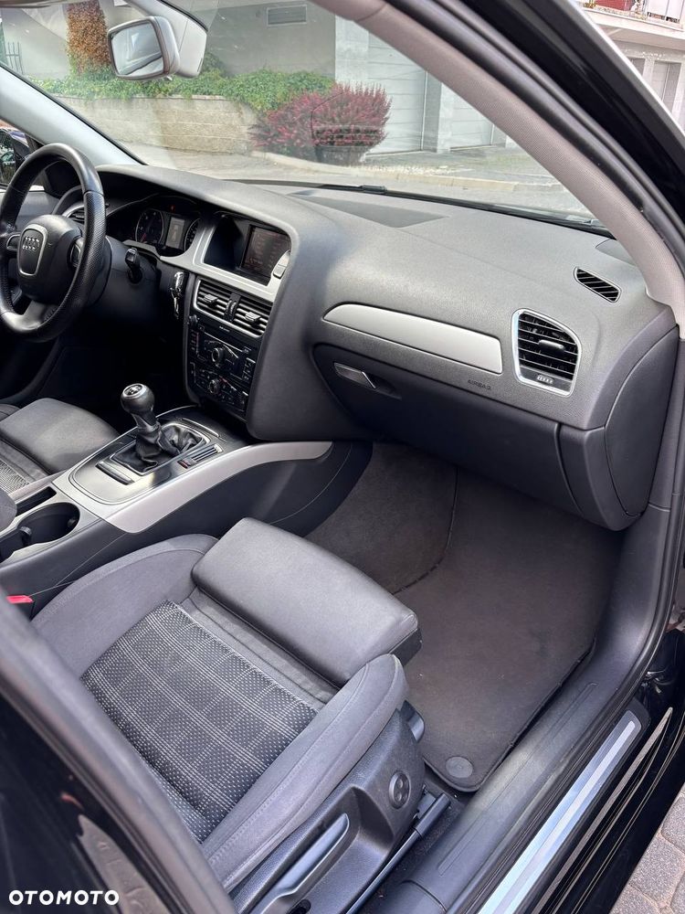 Audi A4 Avant 2.0 TDI - 16