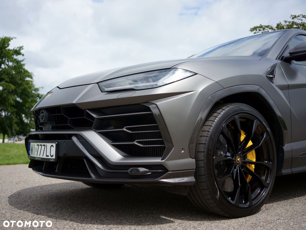 Lamborghini Urus - 27