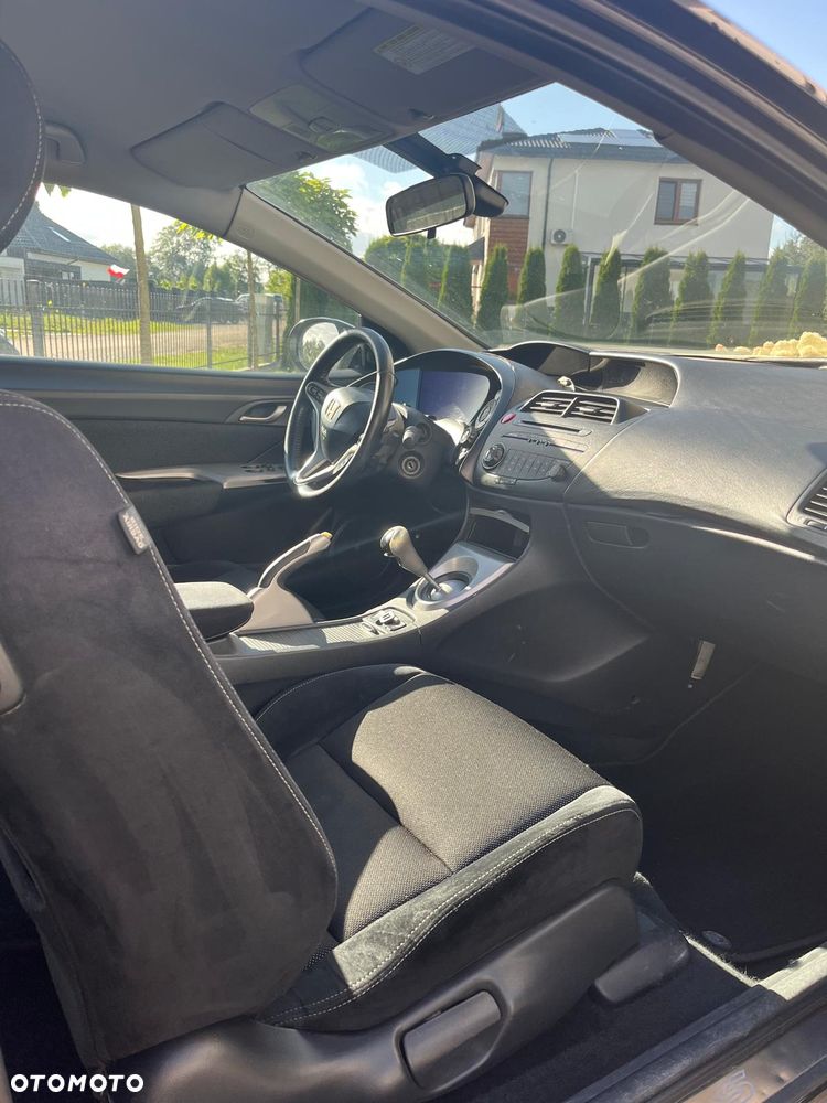 Honda Civic 1.8 TypeS - 11