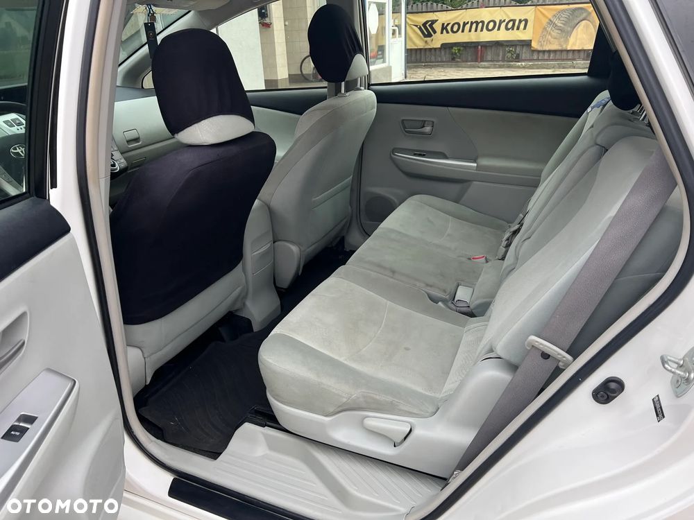 Toyota Prius - 14