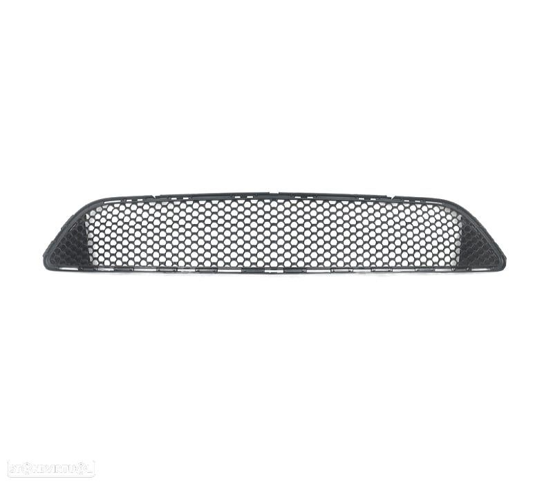 GRELHA INFERIOR MERCEDES CLASSE C W204 07-11 PRETA - 2