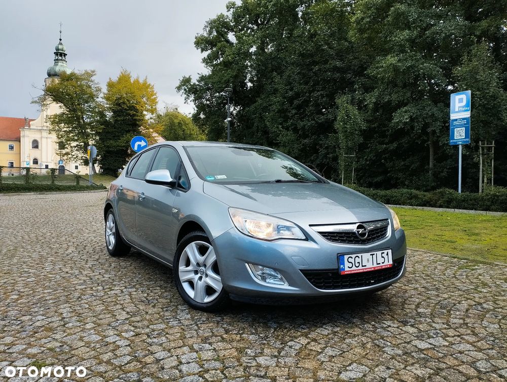 Opel Astra 1.4 Turbo Innovation - 1