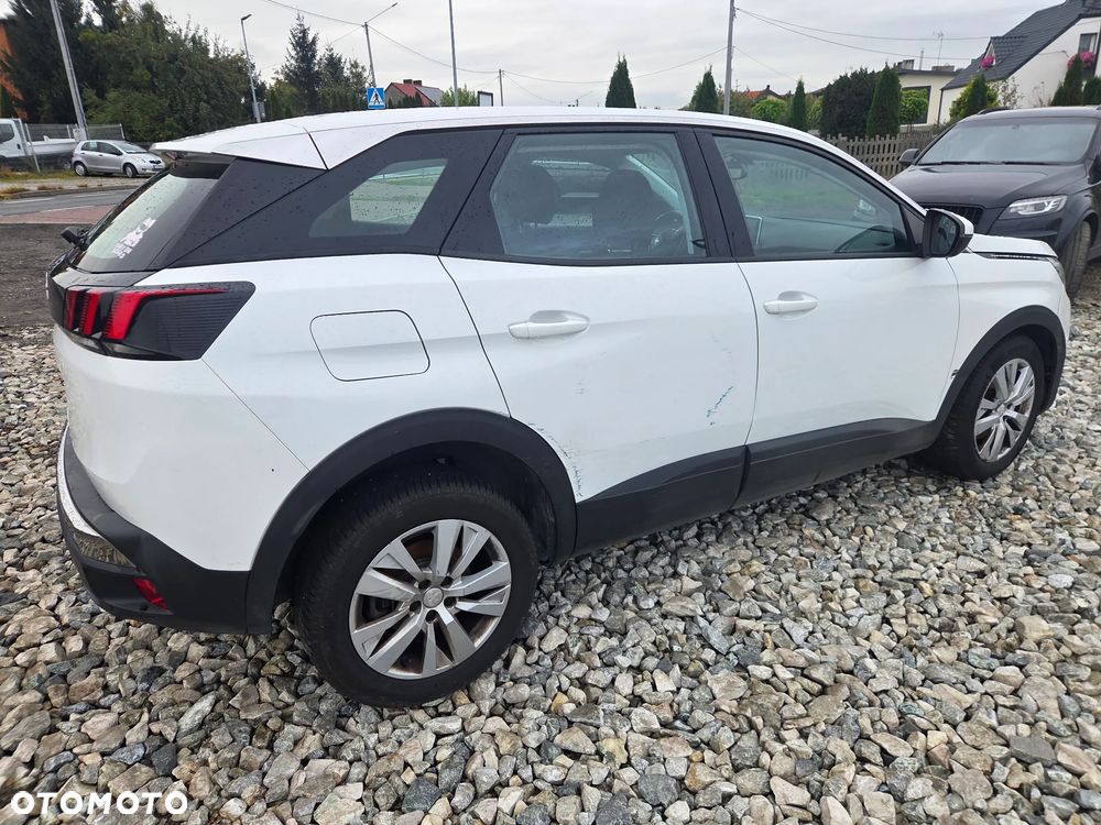 Peugeot 3008 2019 photo 2