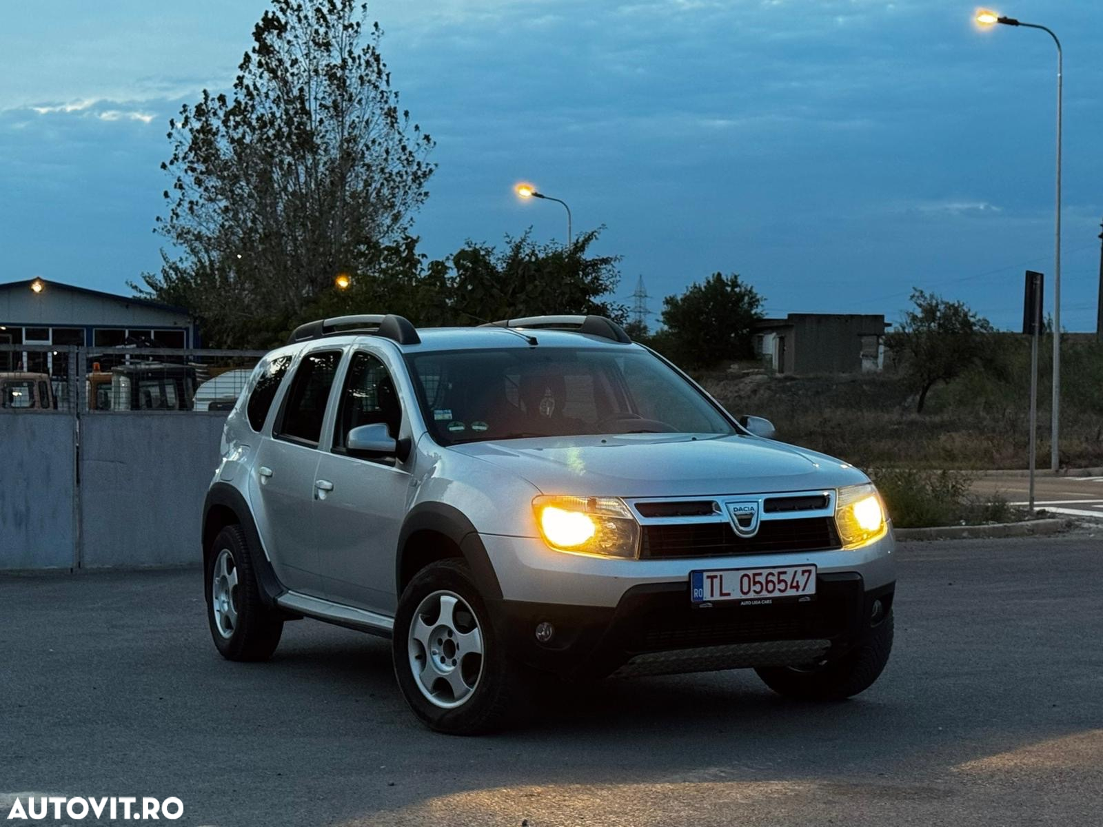 Dacia Duster 1.5 dCi 4x4 Prestige - 6